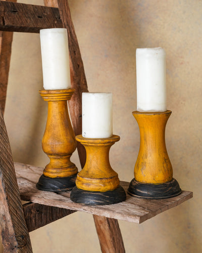 Candelabro Torneado Madera Color Mostaza