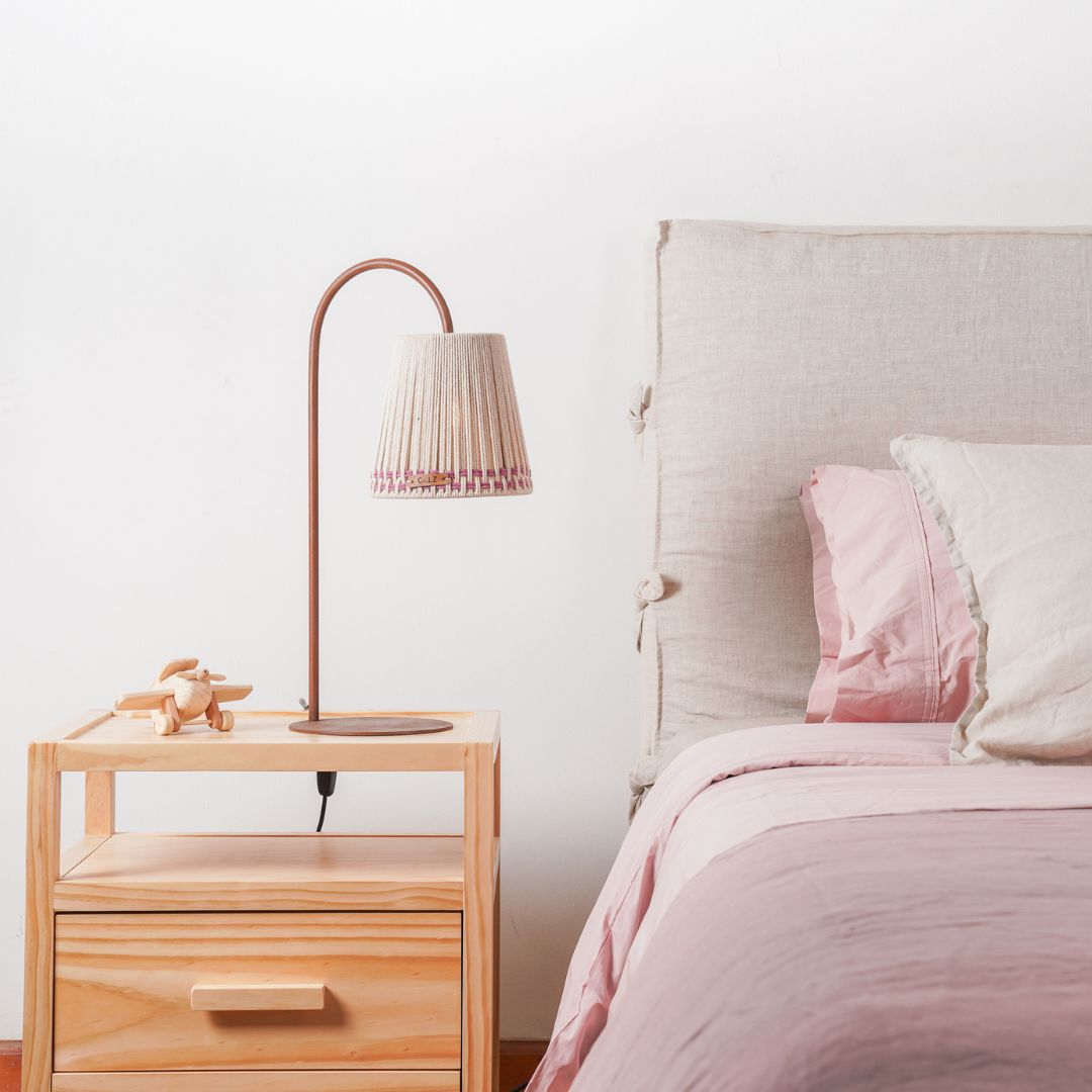 Lámpara Sobremesa Curva Sole S Crudo ZigZag Lila