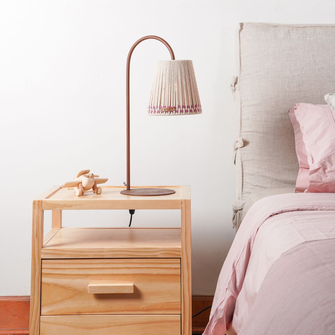 Lámpara Sobremesa Curva Sole S Crudo ZigZag Lila