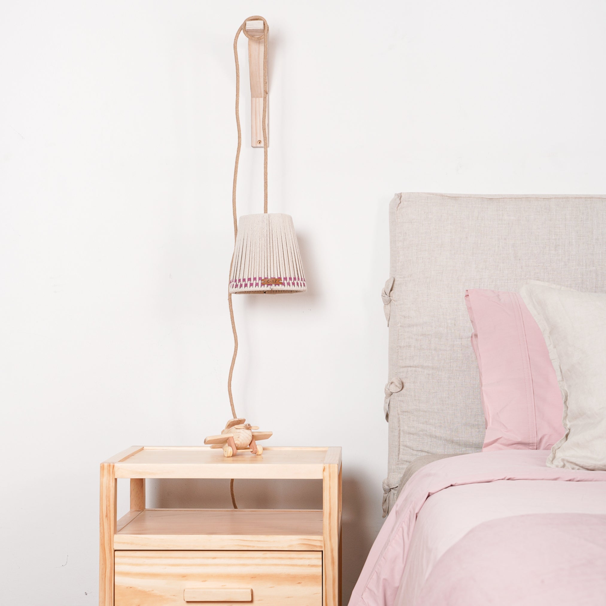 Lámpara Sobremesa Curva Sole S Crudo ZigZag Lila