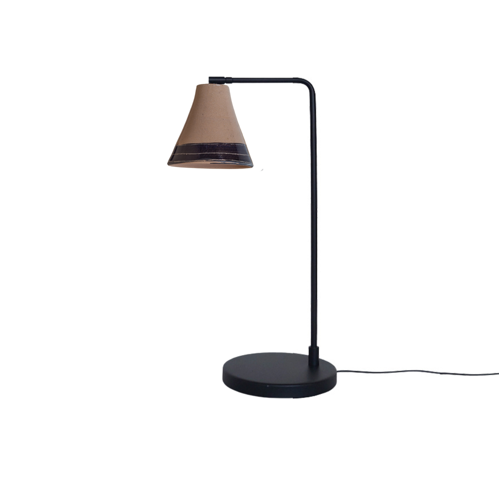 Lámpara De Sobremesa Jazba Volcán Engobe Negro / Negro