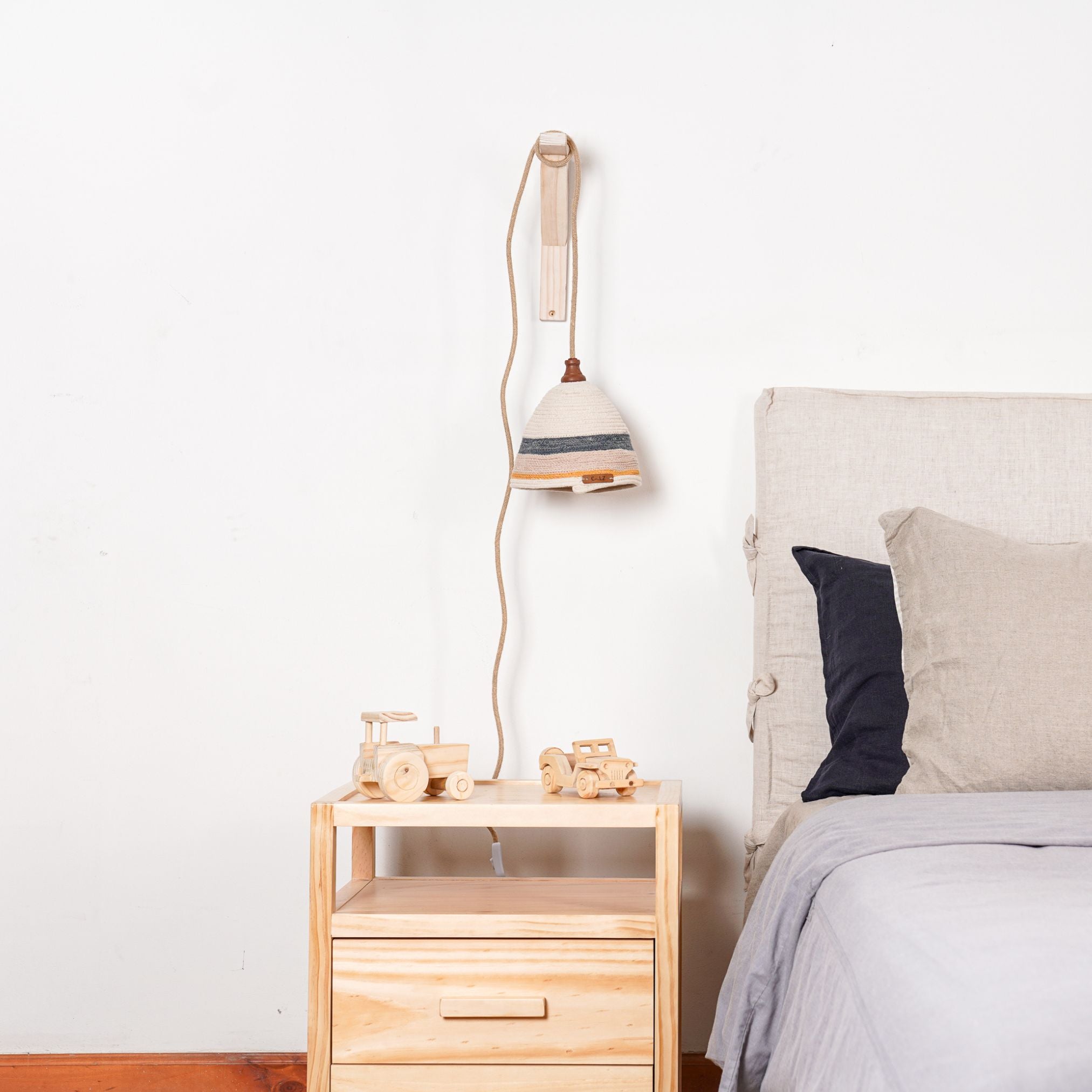 Lámpara Colgante con Soporte Marea Sigilo