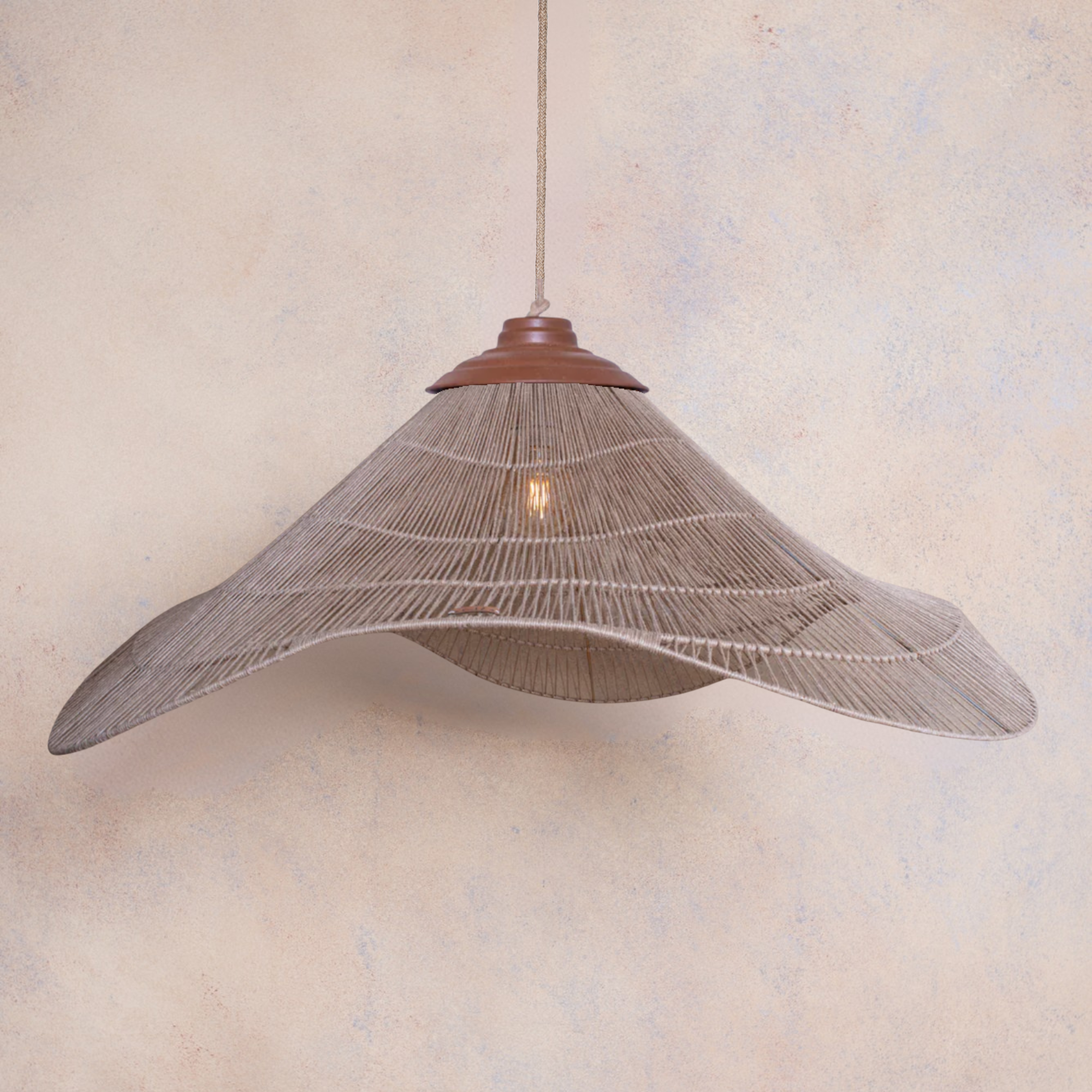 Lámpara Colgante Mantarraya Con Aplicación Sisal