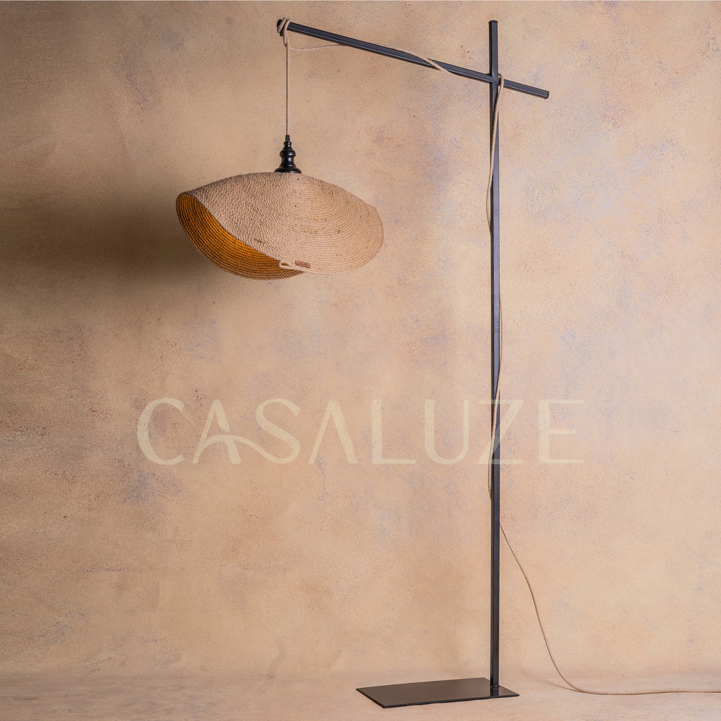 Lámpara de Pie Ulmo Marea