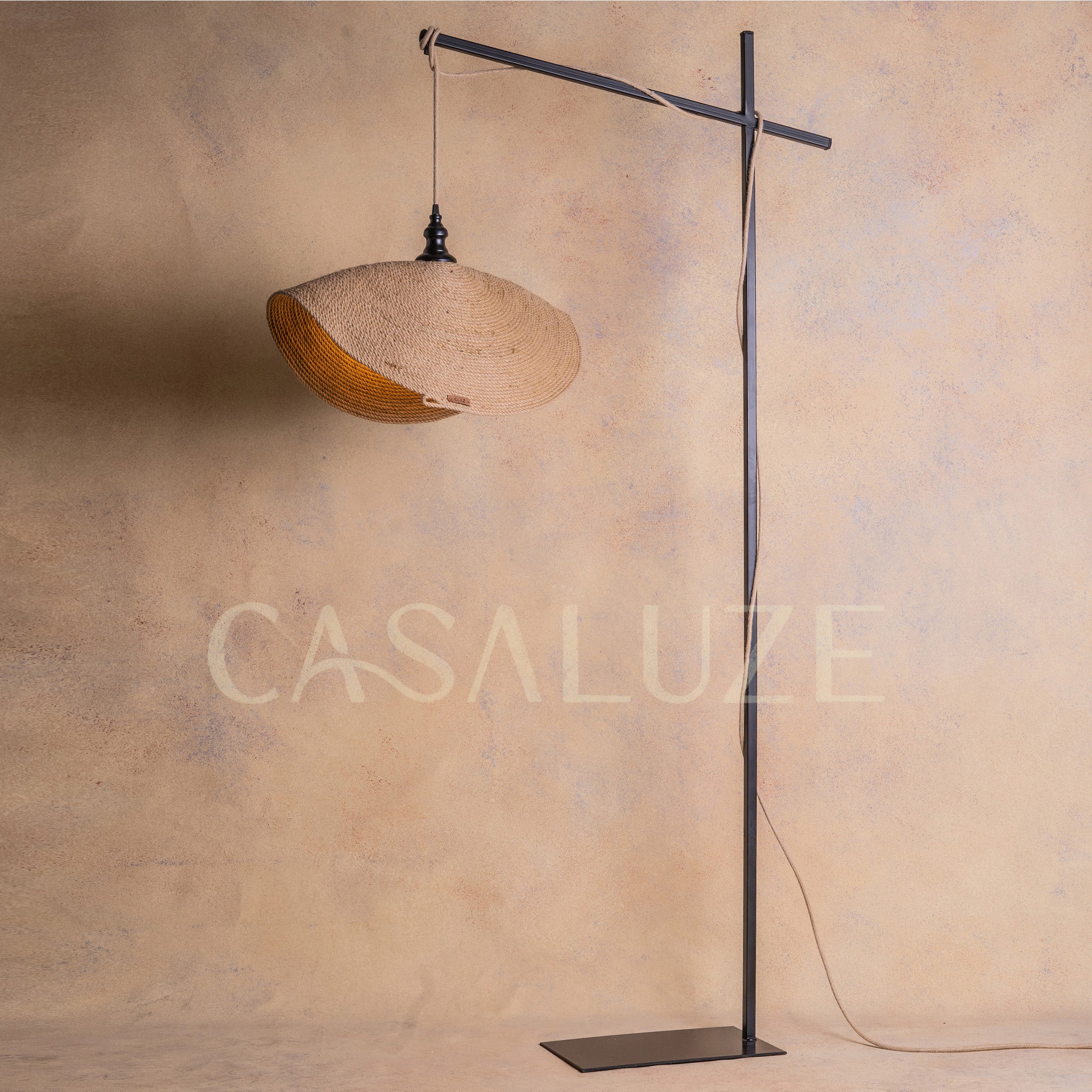 Lámpara de Pie Ulmo Marea