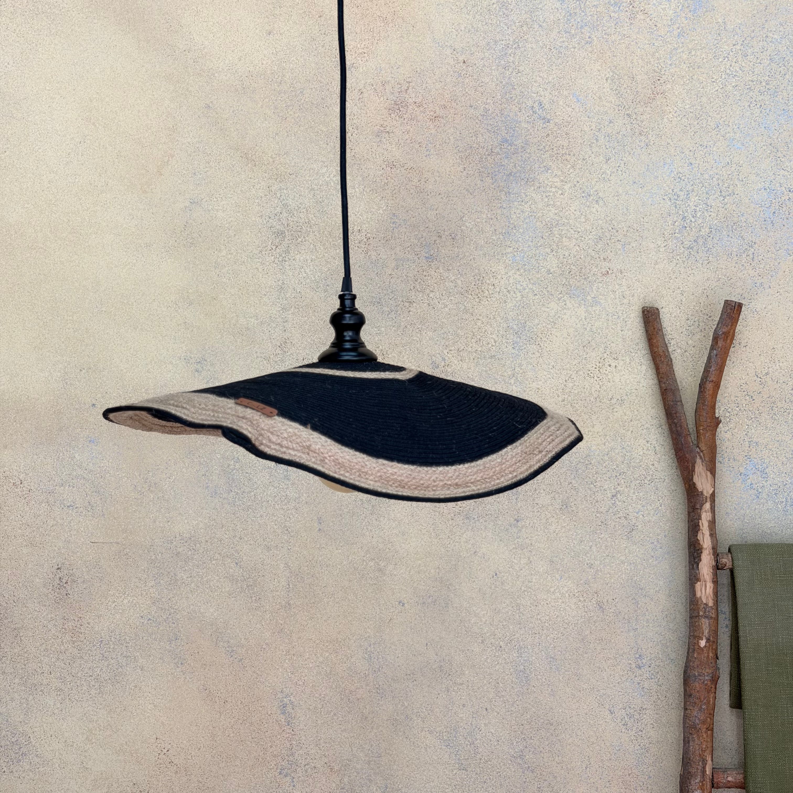 Lámpara Colgante Marea Algodon Negro con Sisal 60 cm
