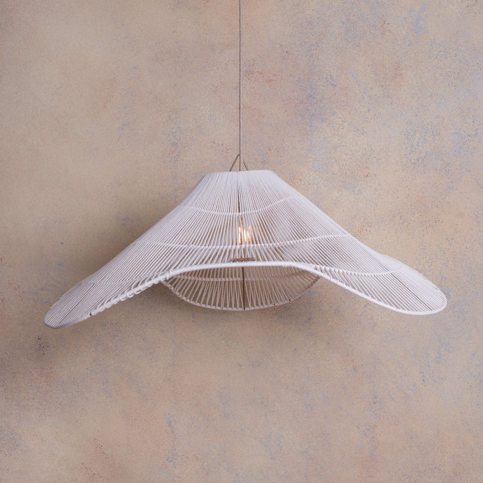 Lámpara Colgante Mantarraya M Fibra Natural