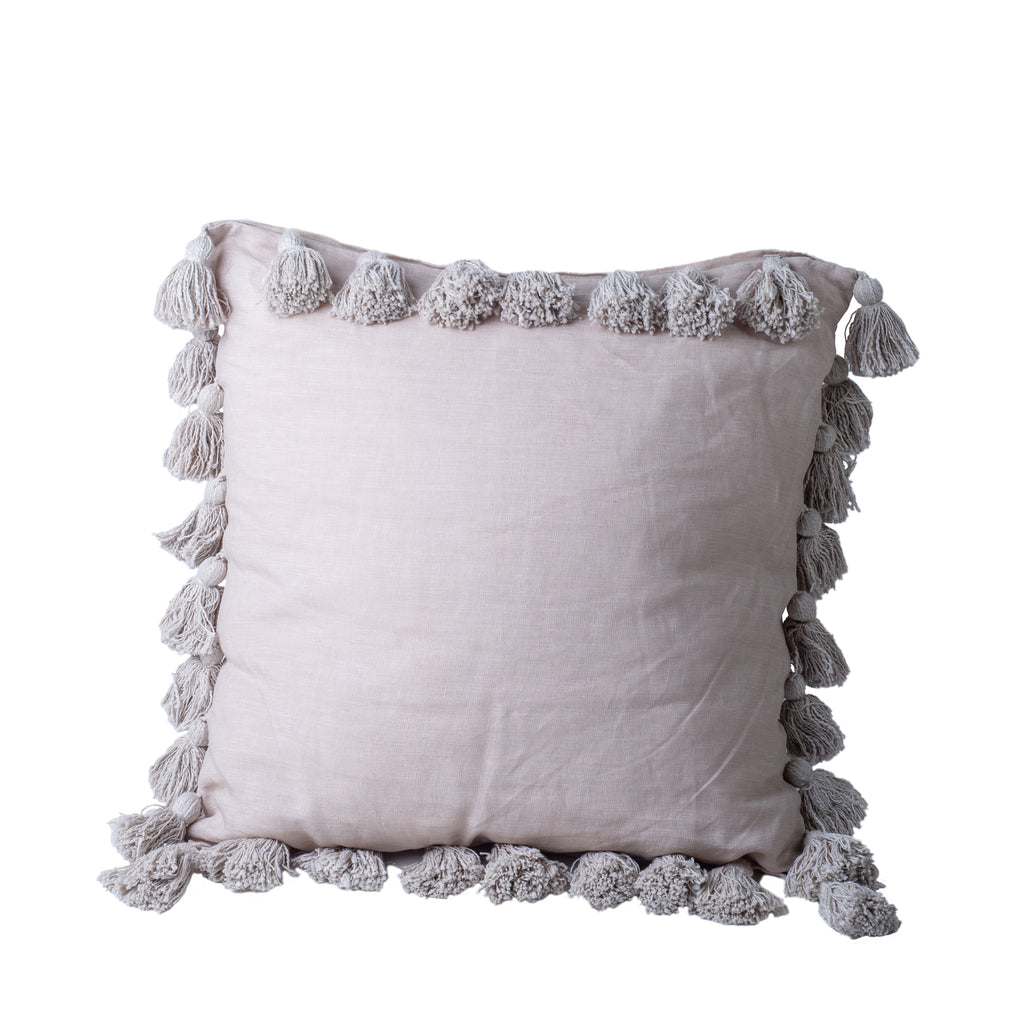 Cojin Pompón 60x60
