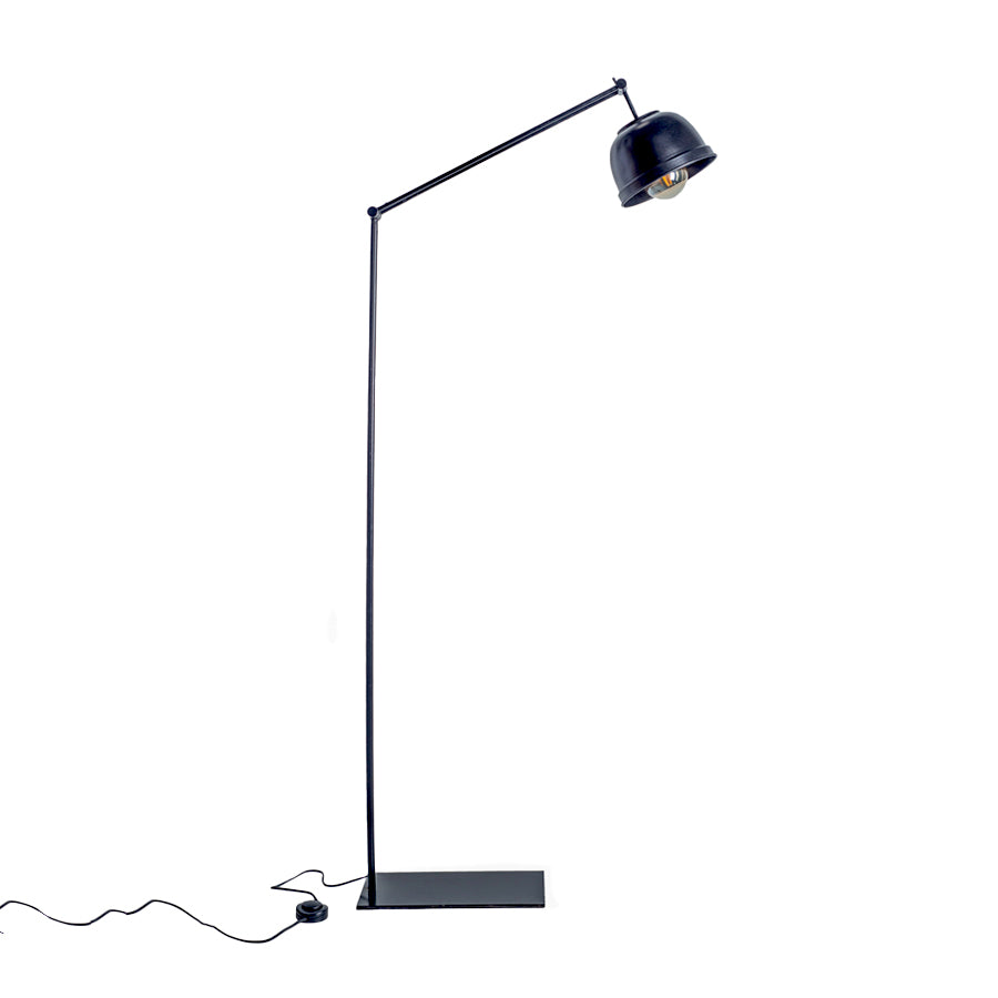 Lámpara Pie-Brazo Movible P-22